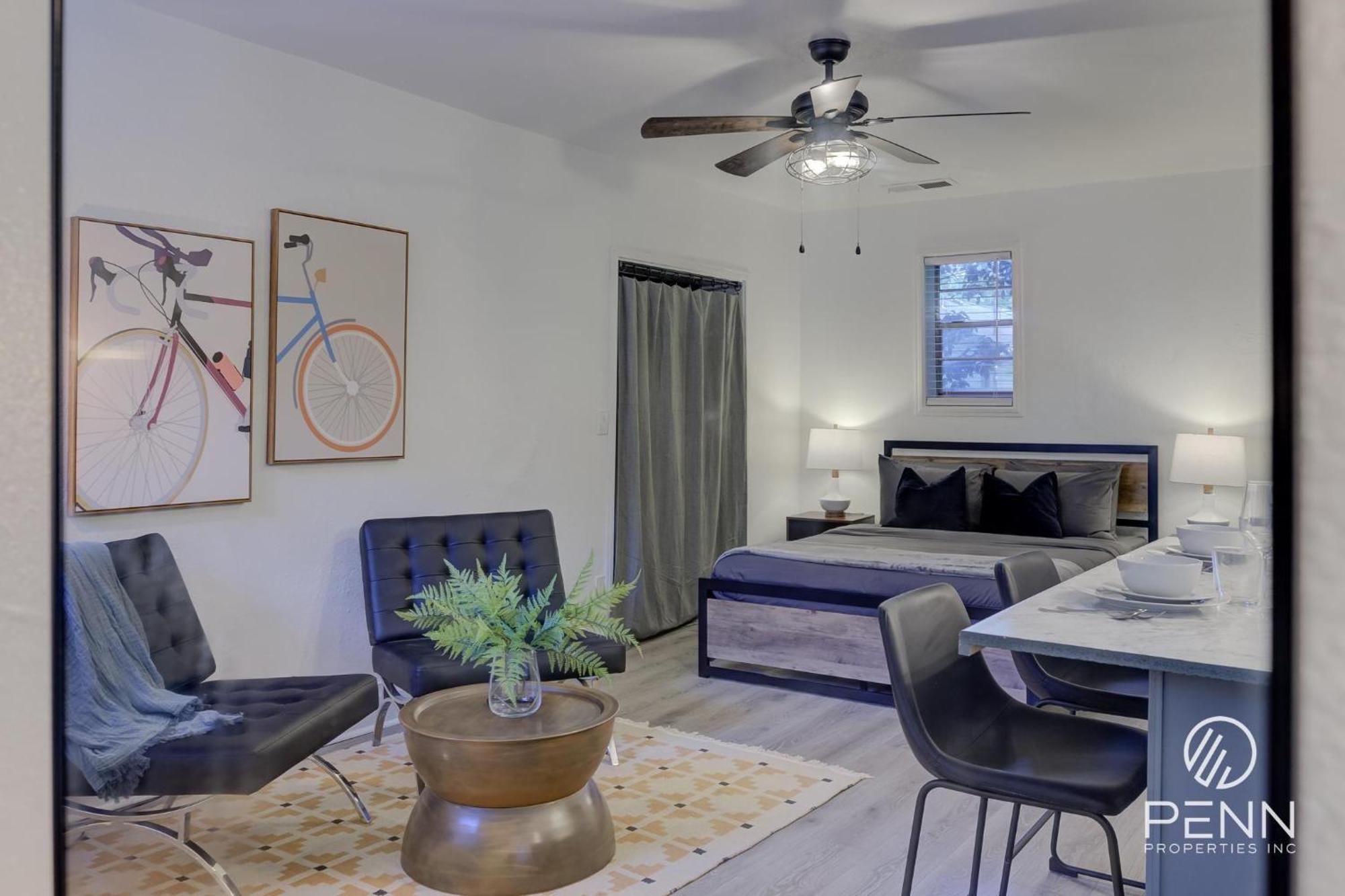 Central, Bright & Modern In Cooper Young *